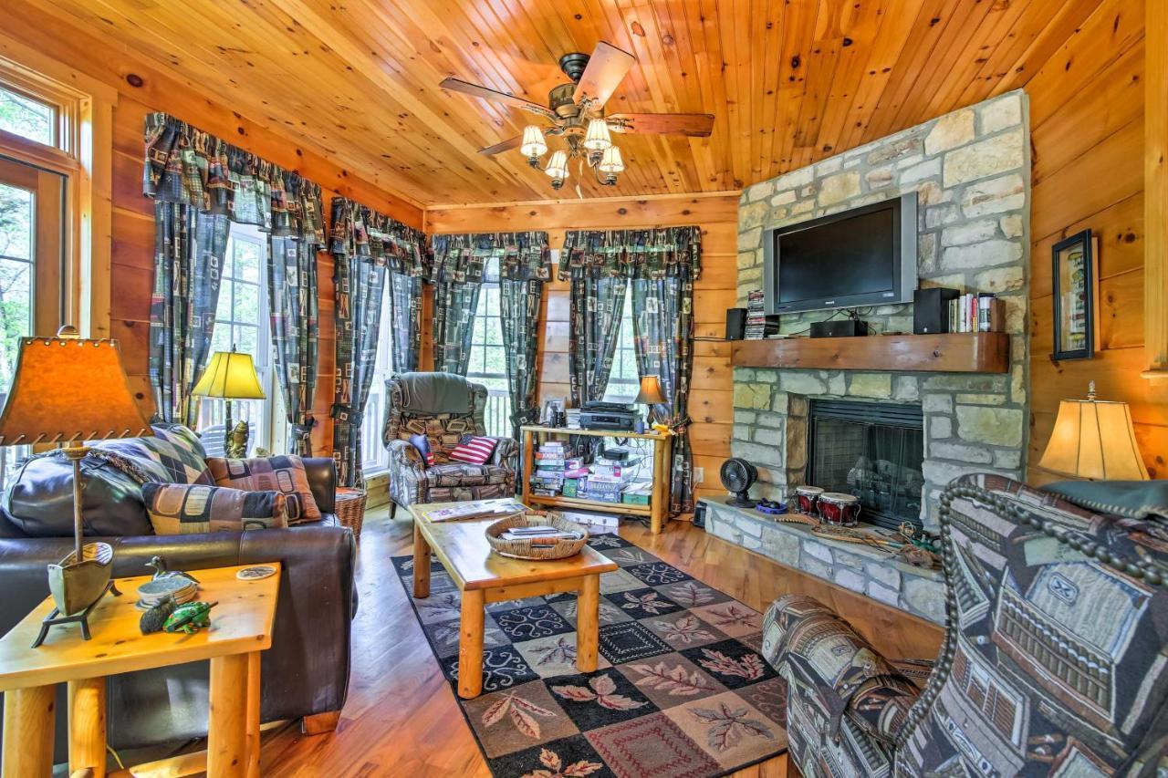 Lakefront South Carolina Abode With Deck And Boat Dock Fair Play ภายนอก รูปภาพ